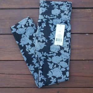 🛑CRAZY $5 SALE: New Directions Fleece-Lined Leggings - Size L/XL (NWT)